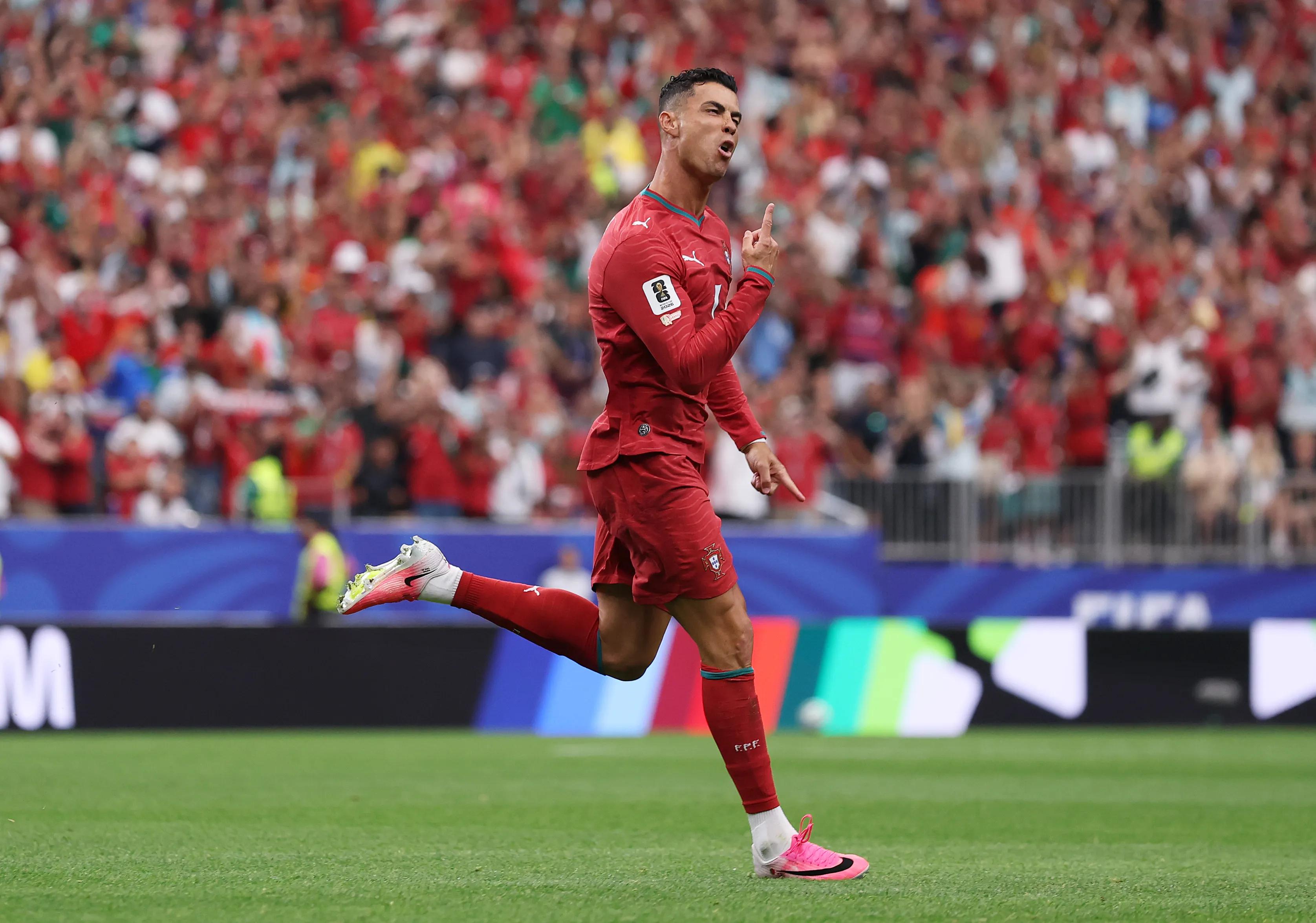 From the Azores to the Arena: How a Portuguese Fisherman's Son Found His Hero in New Jersey